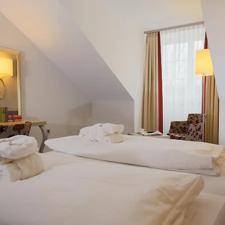 Hotel Bayerischer Hof Miesbach, Bw Premier Collection 4*