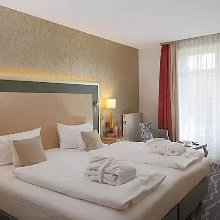 Bayerischer Hof Miesbach, Bw Premier Collection 호텔