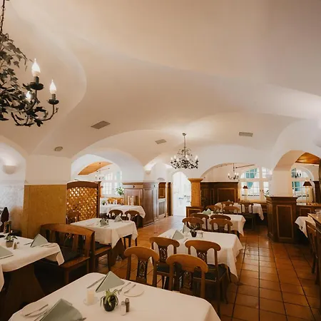 Bayerischer Hof Miesbach, Bw Premier Collection 4* Miesbach