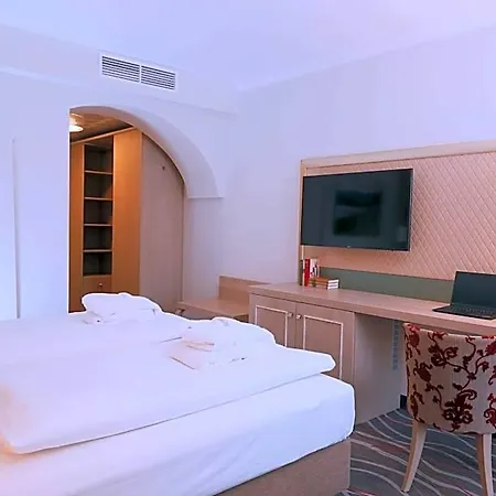 Bayerischer Hof Miesbach, Bw Premier Collection 4* Miesbach